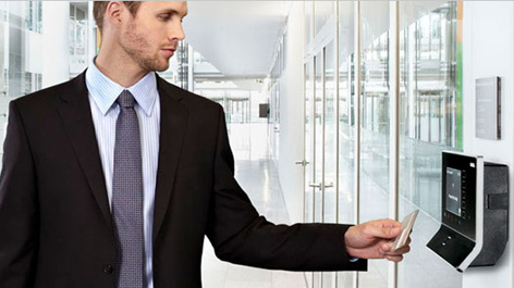 Giải pháp kiểm soát cửa ra vào sử dụng thiết bị đọc thông minh