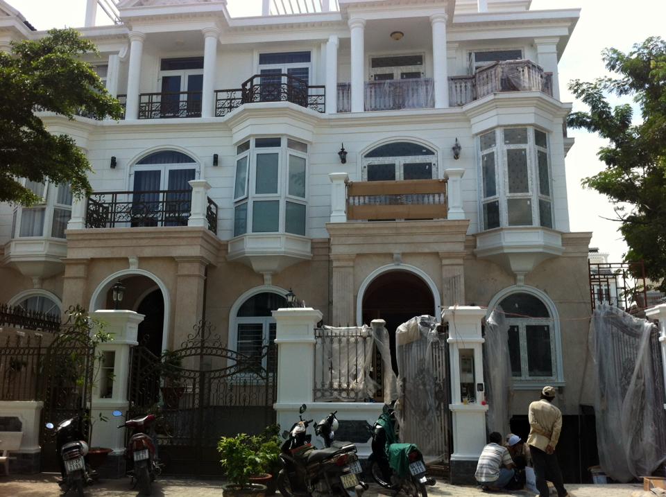 Lắp đặt báo trộm nhà ở khu biệt thự liền kề tại gò vấp Lắp đặt báo trộm nhà ở khu biệt thự liền kề tại gò vấp